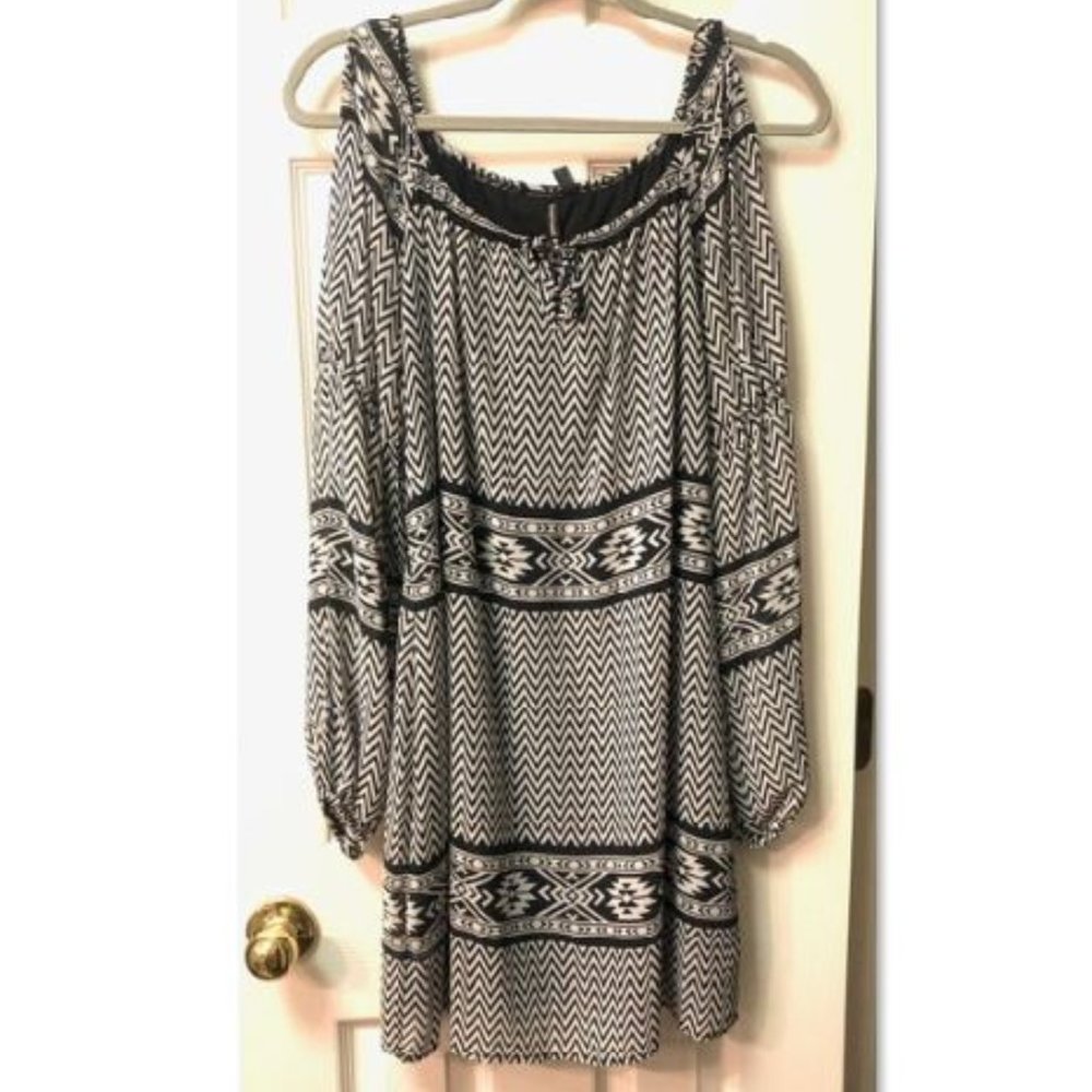Classy Black and White Dress